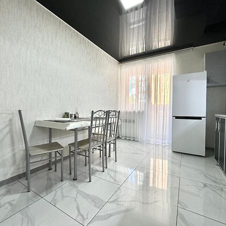 Apartpoltava 2 Окремі Кімнати, Новобудова, Два Великих Ліжка Центр, Корпусний Сад Exteriér fotografie